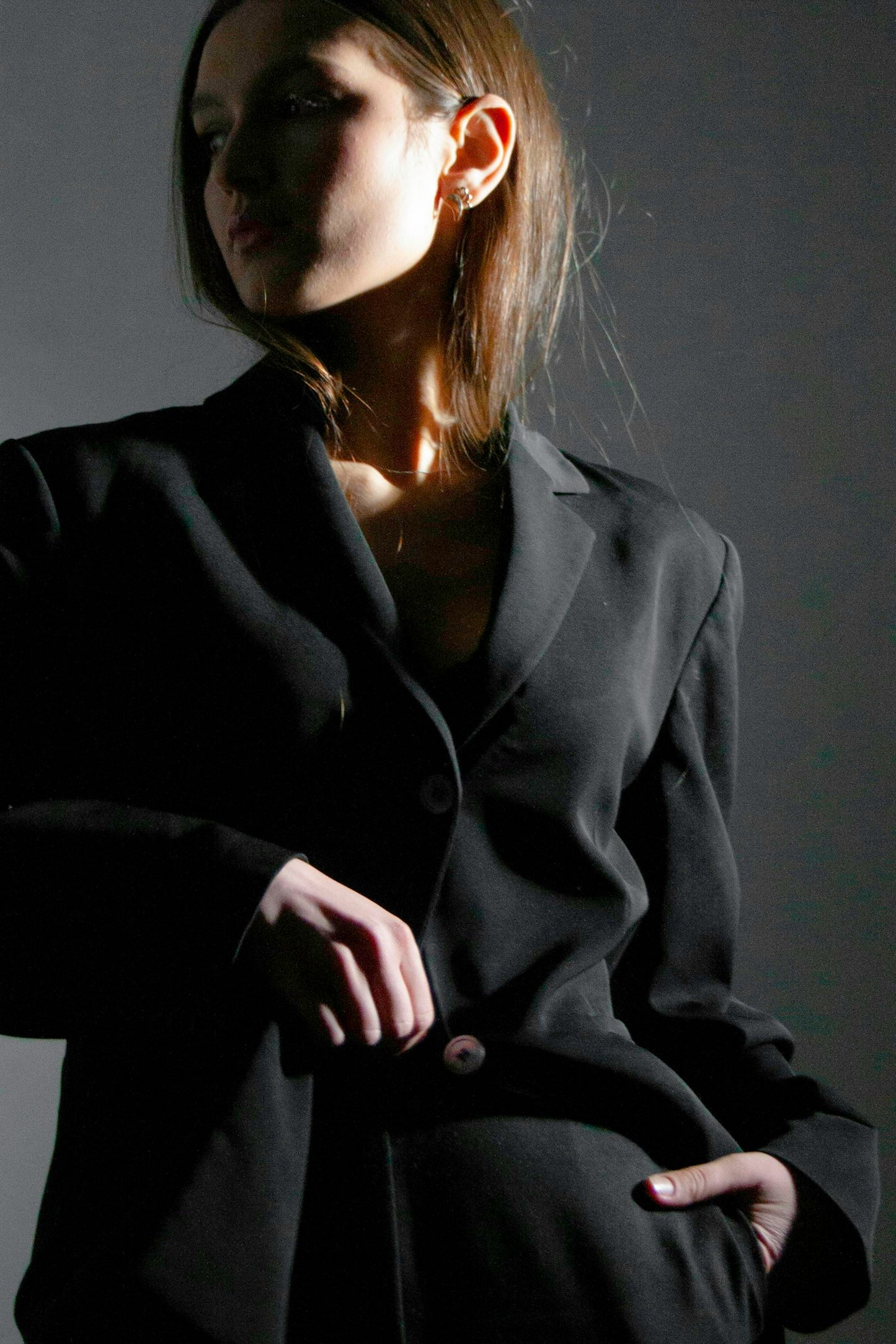 Cropped Linen Blazer